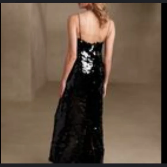 Banana Republic Teia Sequin Maxi Dress. Size 18. BLACK. - Picture 4 of 14